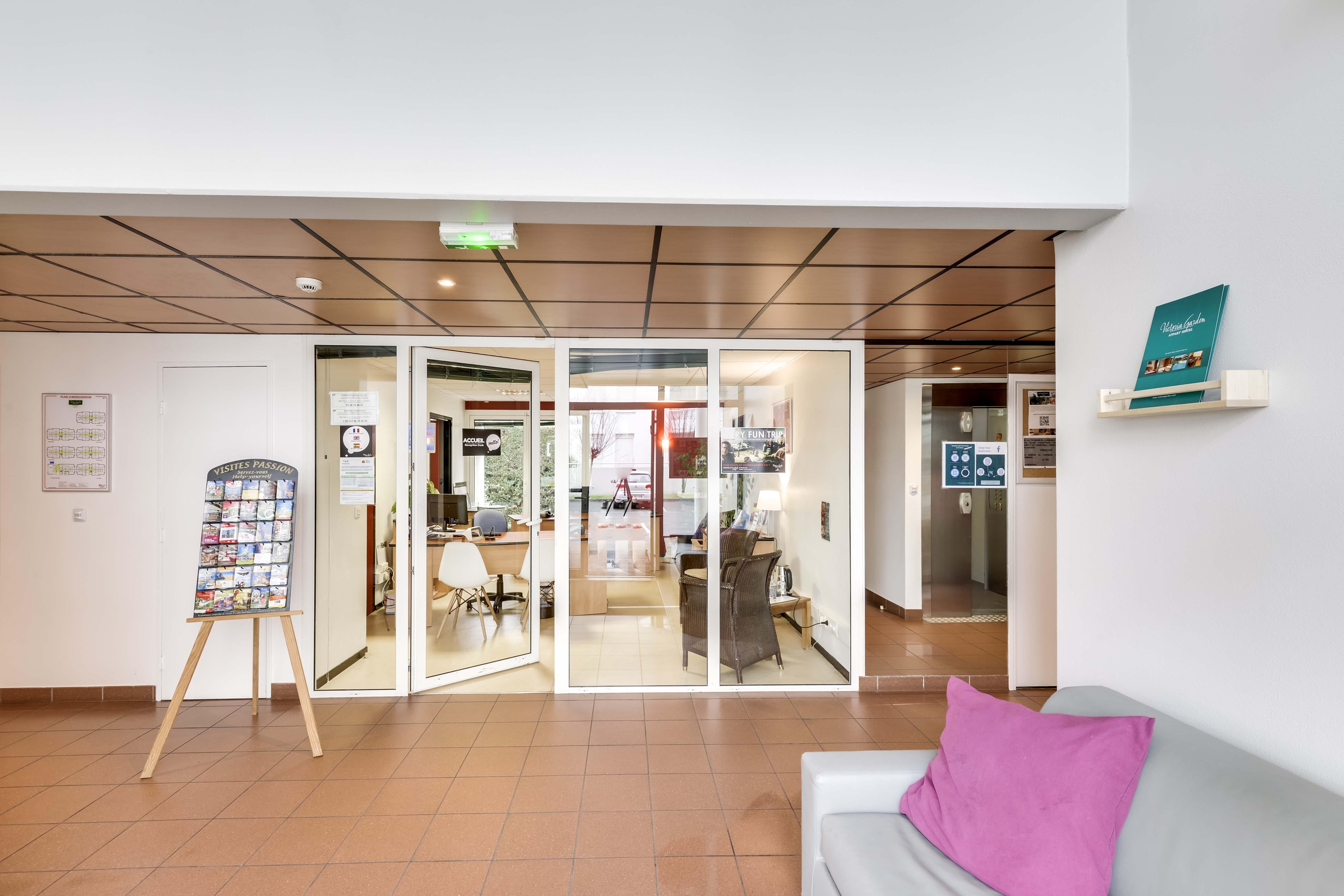 Appart'Hotel Victoria Garden Pau Εξωτερικό φωτογραφία